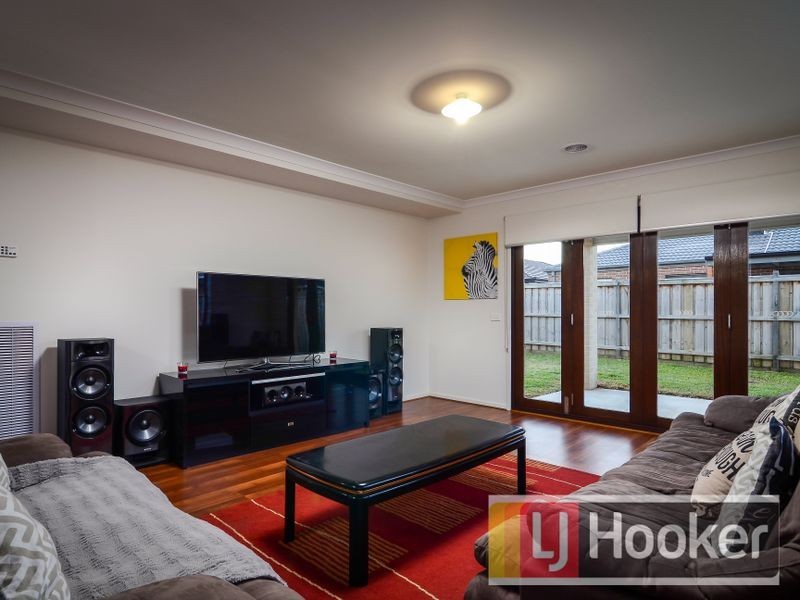 4 Bremer Street, Clyde North VIC 3978