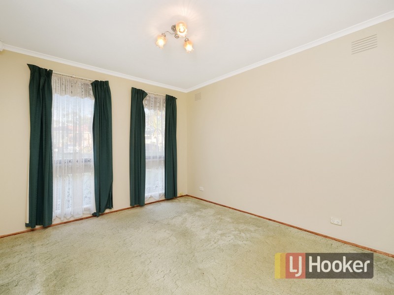 7 Mark Court, Hampton Park VIC 3976