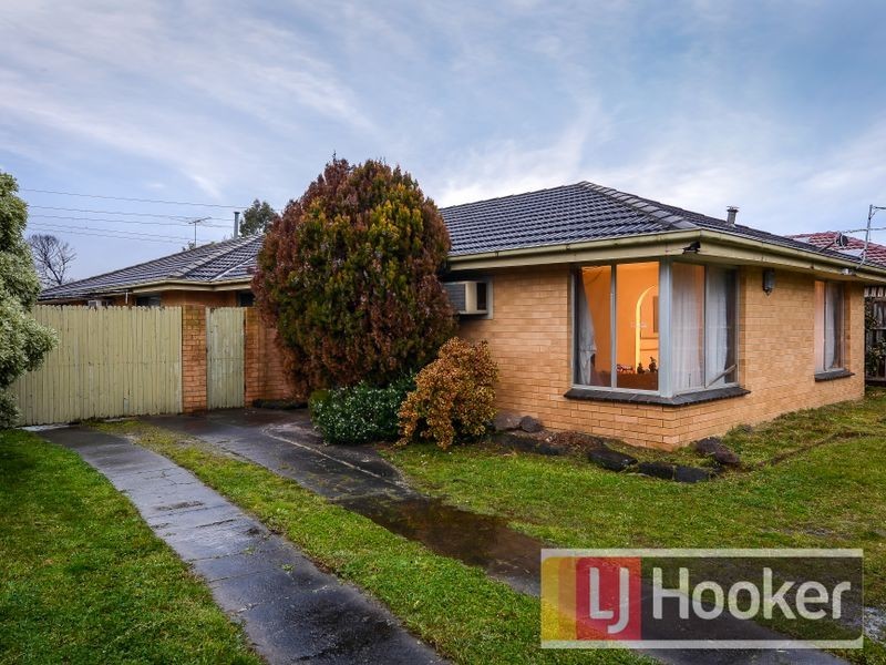 92 Sweeney Drive, Narre Warren VIC 3805