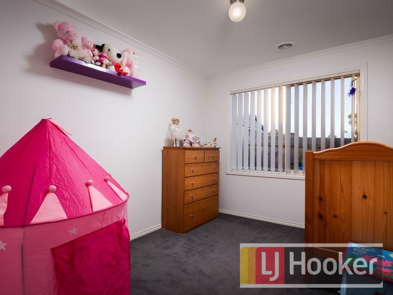 4/40 Army Road, Pakenham VIC 3810