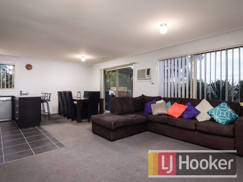 4/40 Army Road, Pakenham VIC 3810