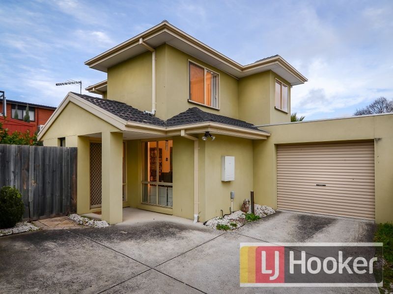 2/165 Stud Road, Wantirna South VIC 3152