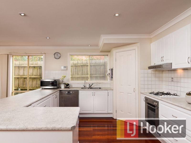 2/165 Stud Road, Wantirna South VIC 3152