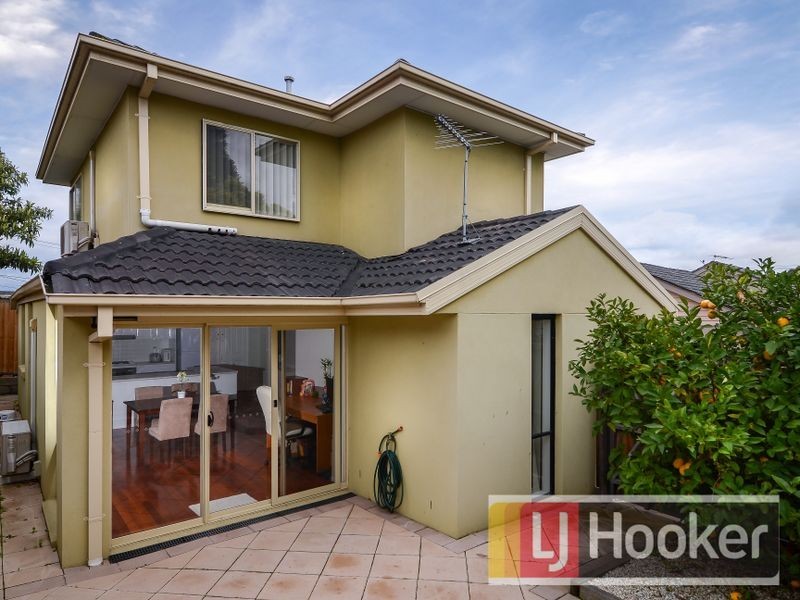 2/165 Stud Road, Wantirna South VIC 3152