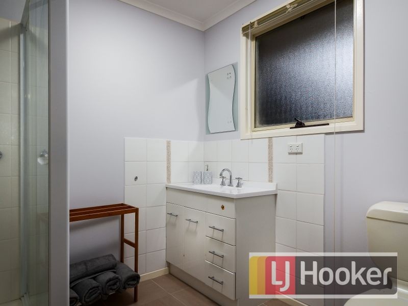 18 Rebecca Court, Cranbourne North VIC 3977