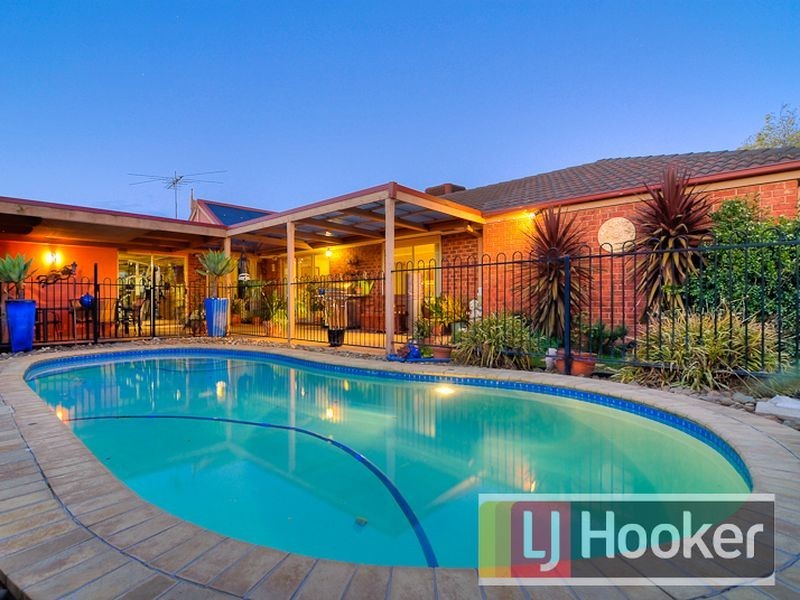 39 Tarcoola Drive, Narre Warren VIC 3805