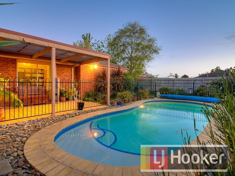 39 Tarcoola Drive, Narre Warren VIC 3805