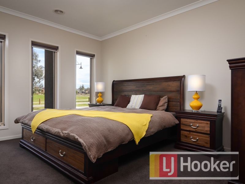 96 Sabel Drive, Cranbourne North VIC 3977