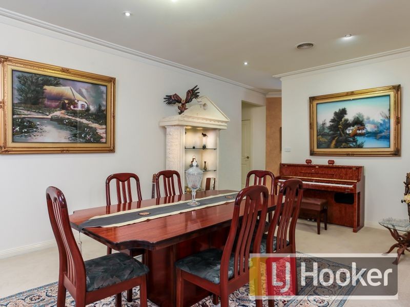 12 Rebecca Mac Court, Hallam VIC 3803