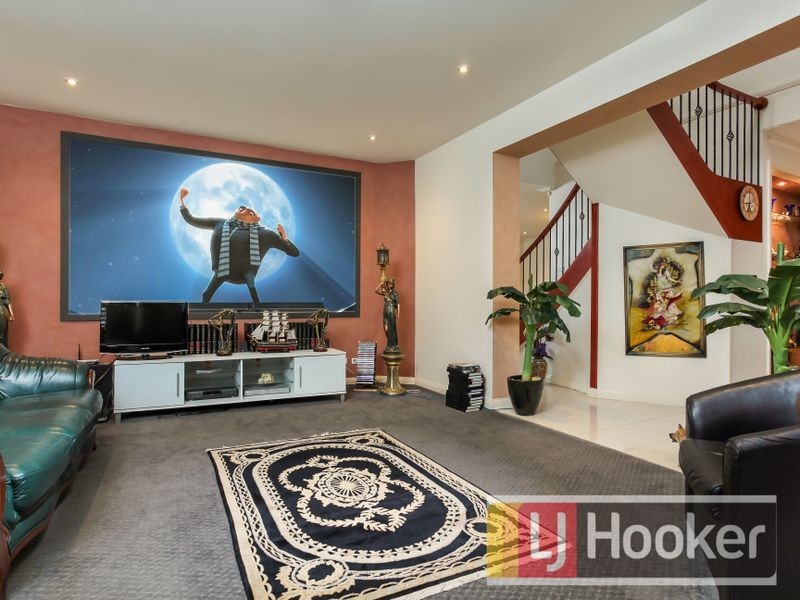 12 Rebecca Mac Court, Hallam VIC 3803