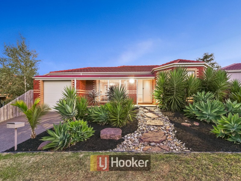 25 Crystalbrook Court, Narre Warren South VIC 3805
