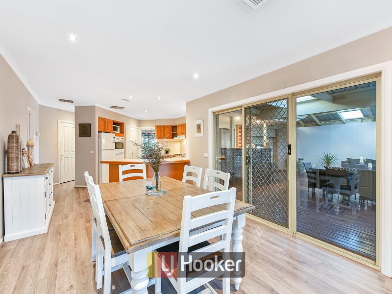 25 Crystalbrook Court, Narre Warren South VIC 3805