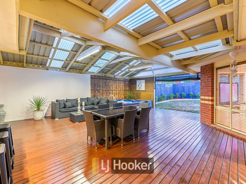 25 Crystalbrook Court, Narre Warren South VIC 3805