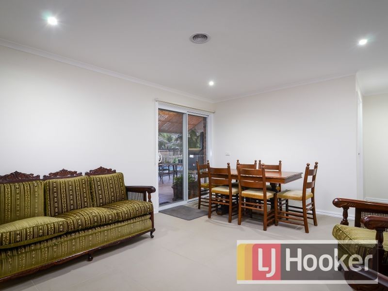 36 Charles Avenue, Hallam VIC 3803