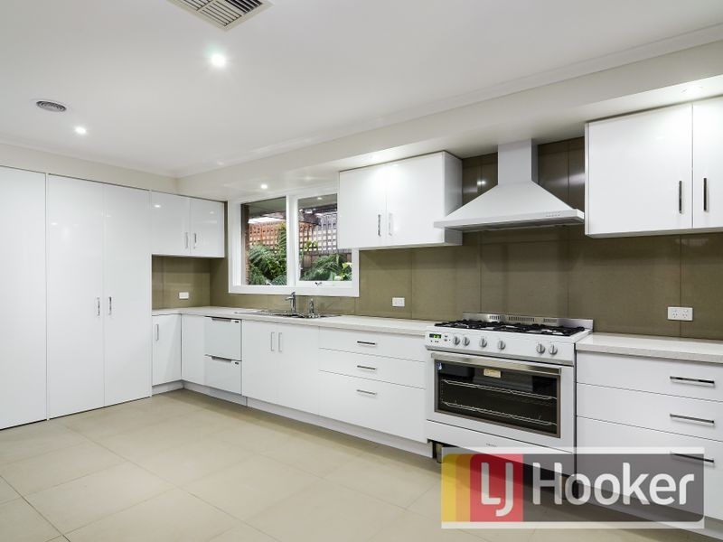 36 Charles Avenue, Hallam VIC 3803