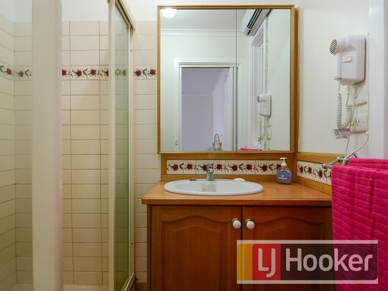 36 Charles Avenue, Hallam VIC 3803