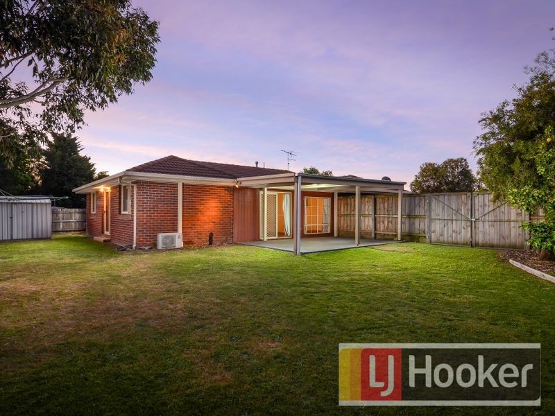 10 Sherriff Rise, Pakenham VIC 3810