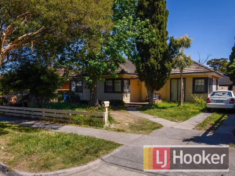 23 Wilma Avenue, Dandenong VIC 3175