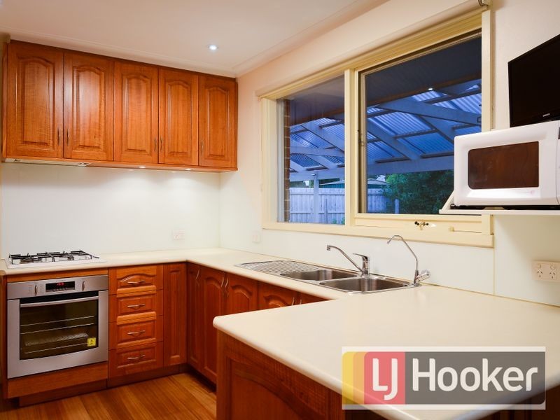 11 Richardson Street, Narre Warren VIC 3805