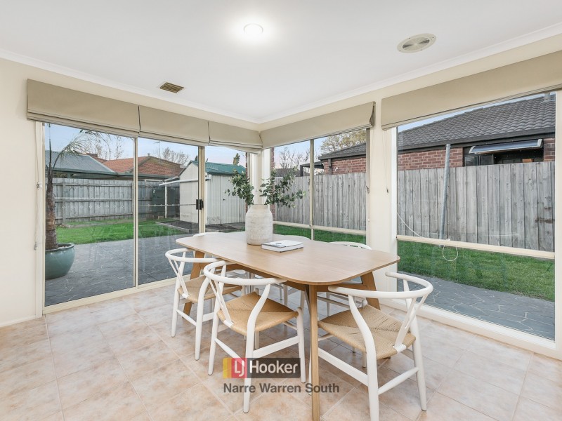20 Robinswood Parade, Narre Warren South VIC 3805