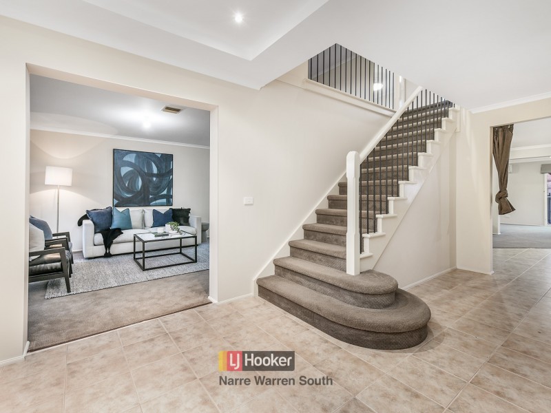 20 Robinswood Parade, Narre Warren South VIC 3805