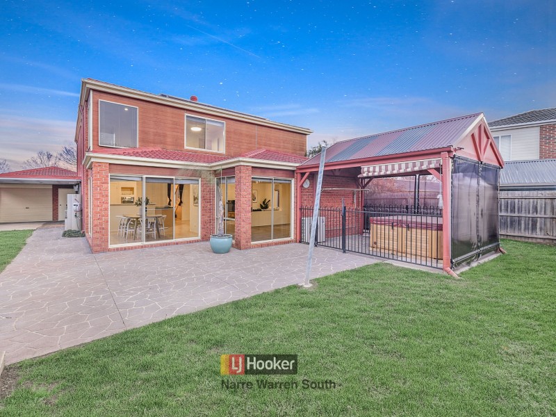 20 Robinswood Parade, Narre Warren South VIC 3805