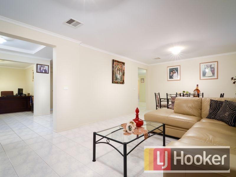 5 Ringo Place, Narre Warren South VIC 3805