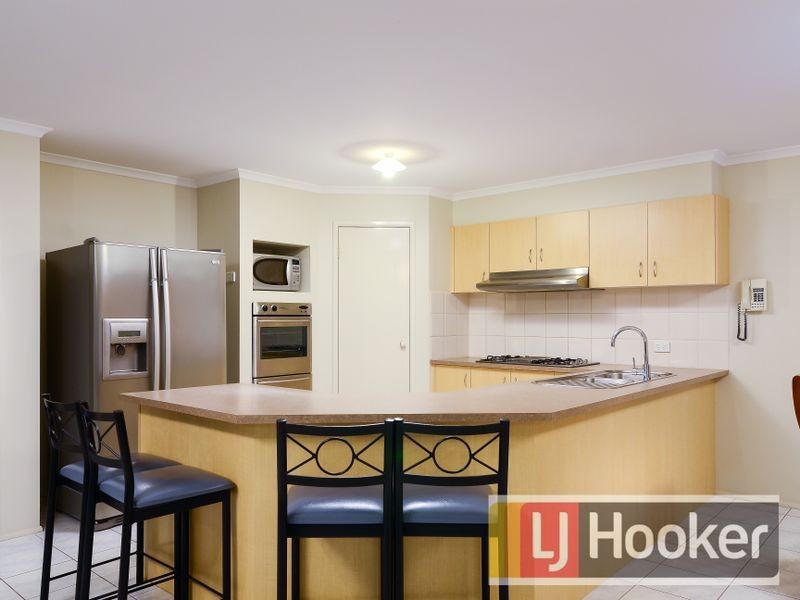 5 Ringo Place, Narre Warren South VIC 3805