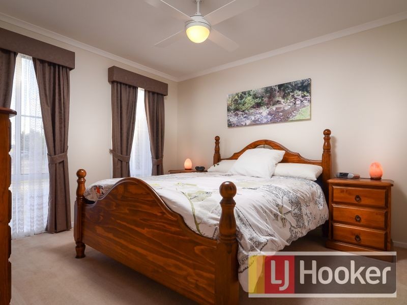 83 Seebeck Drive, Narre Warren South VIC 3805