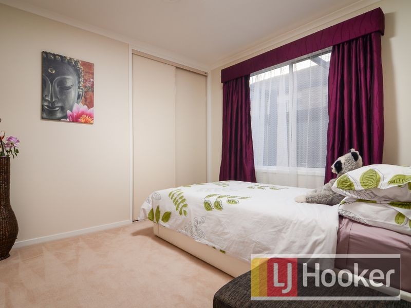 83 Seebeck Drive, Narre Warren South VIC 3805