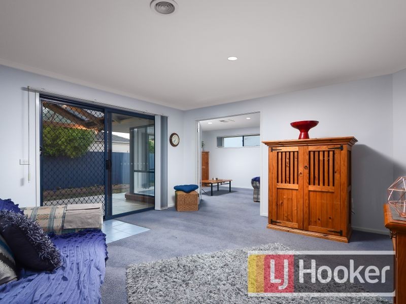 10 Beauford Avenue, Narre Warren South VIC 3805