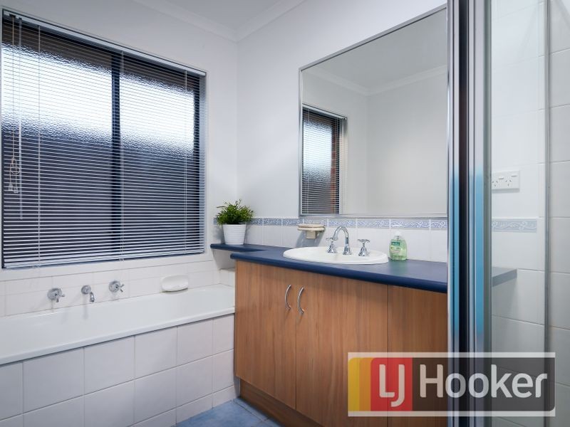 10 Beauford Avenue, Narre Warren South VIC 3805