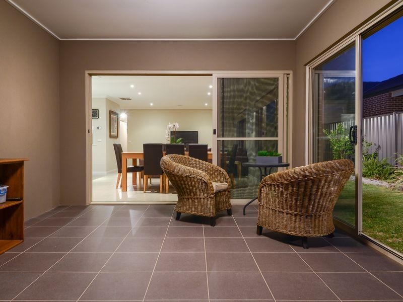 36 Abrus Circuit, Cranbourne North VIC 3977