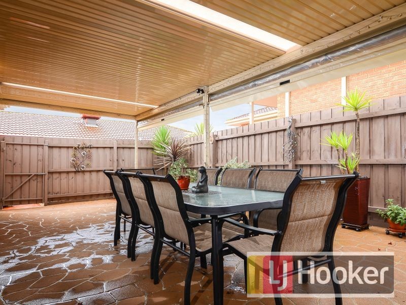 1/27 Oliver Court, Narre Warren South VIC 3805