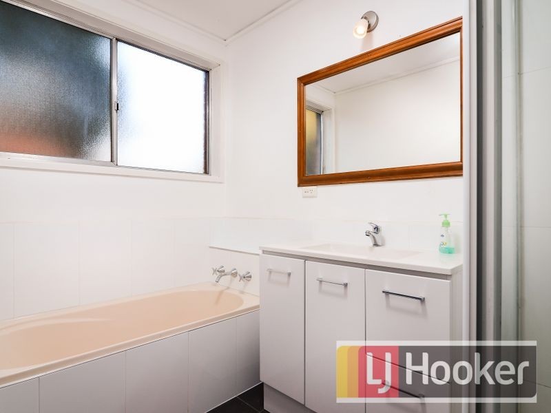 4 Regent Court, Frankston VIC 3199
