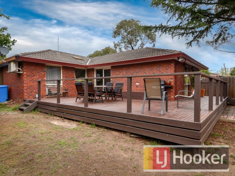 76 The Grange, Hampton Park VIC 3976
