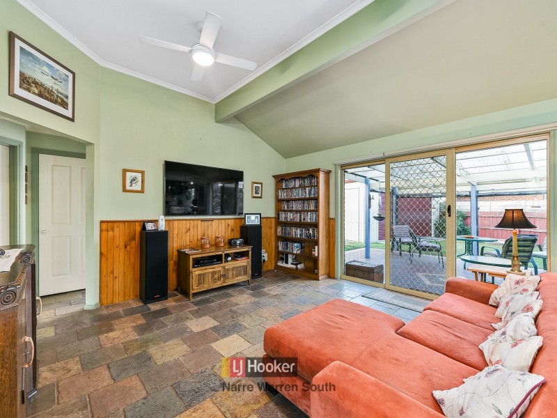 5 Loganberry Close, Cranbourne North VIC 3977