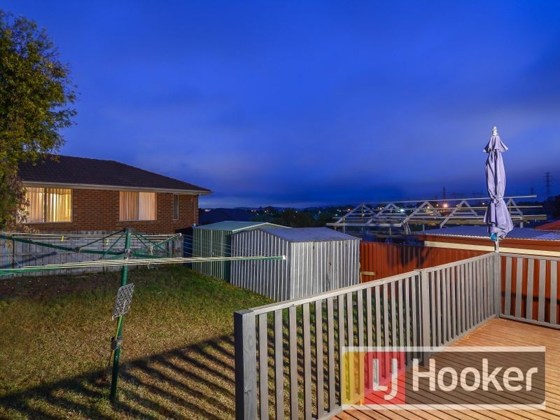 2 Bill Place, Hampton Park VIC 3976