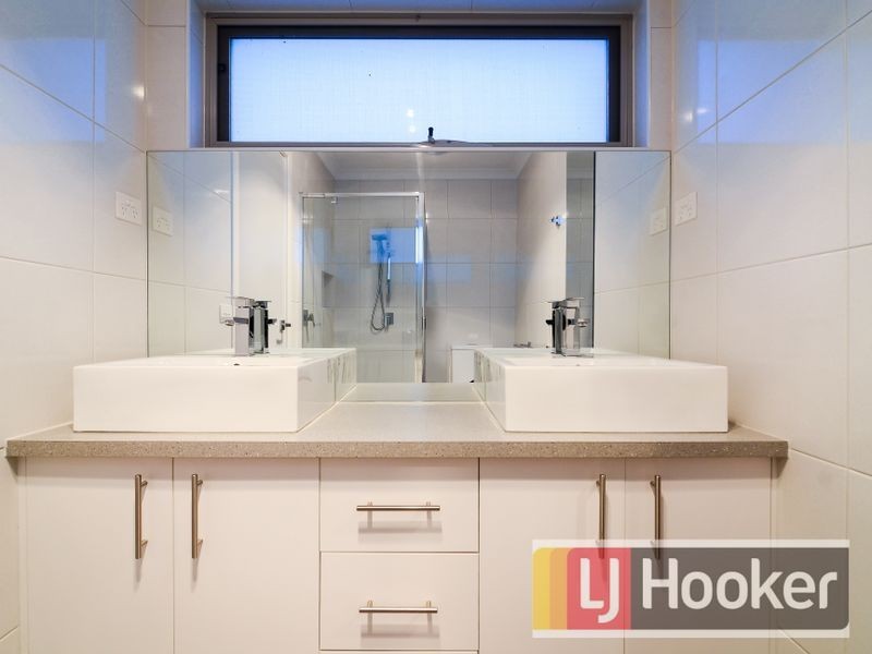 7 Pelion Avenue, Clyde VIC 3978