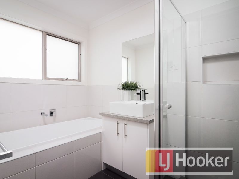 7 Pelion Avenue, Clyde VIC 3978