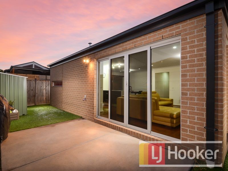 7 Pelion Avenue, Clyde VIC 3978