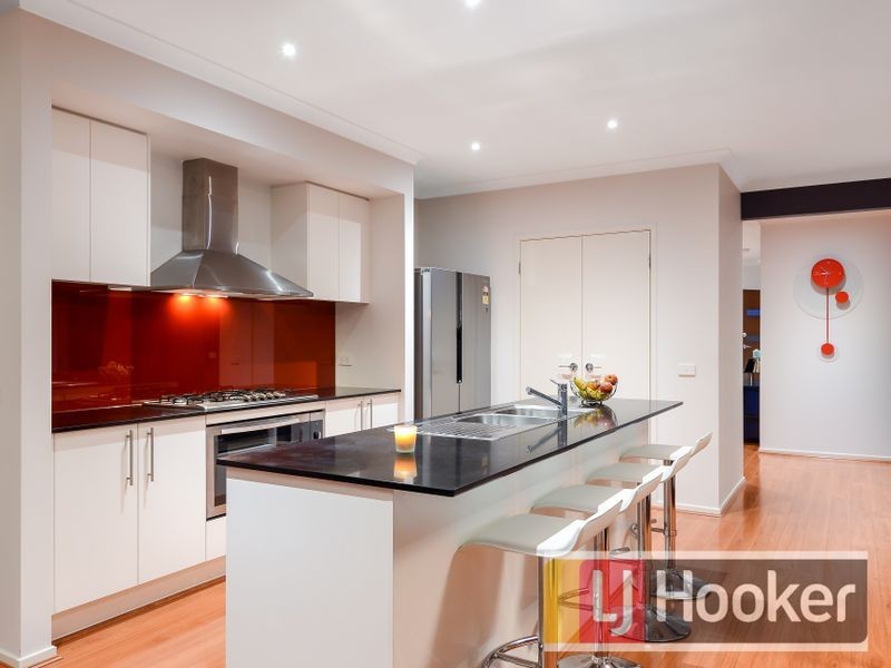 3 Corymbia Promenade, Pakenham VIC 3810