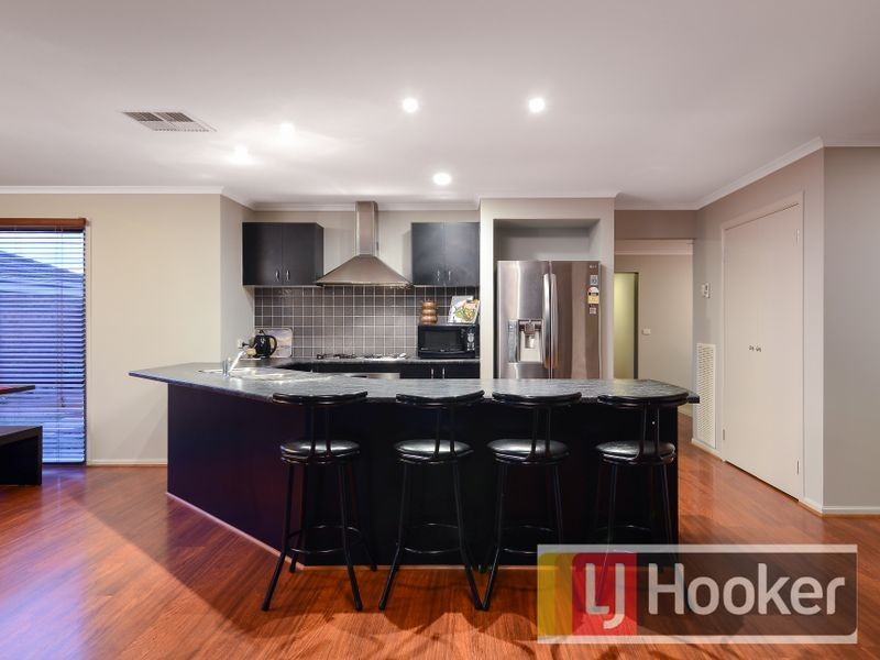 10 Bermer Court, Narre Warren South VIC 3805