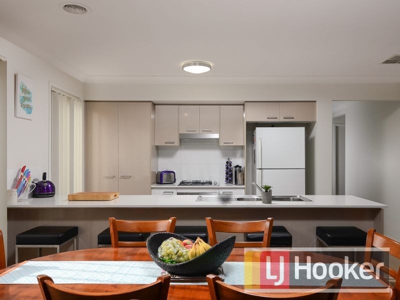 13 Bremer Street, Clyde North VIC 3978