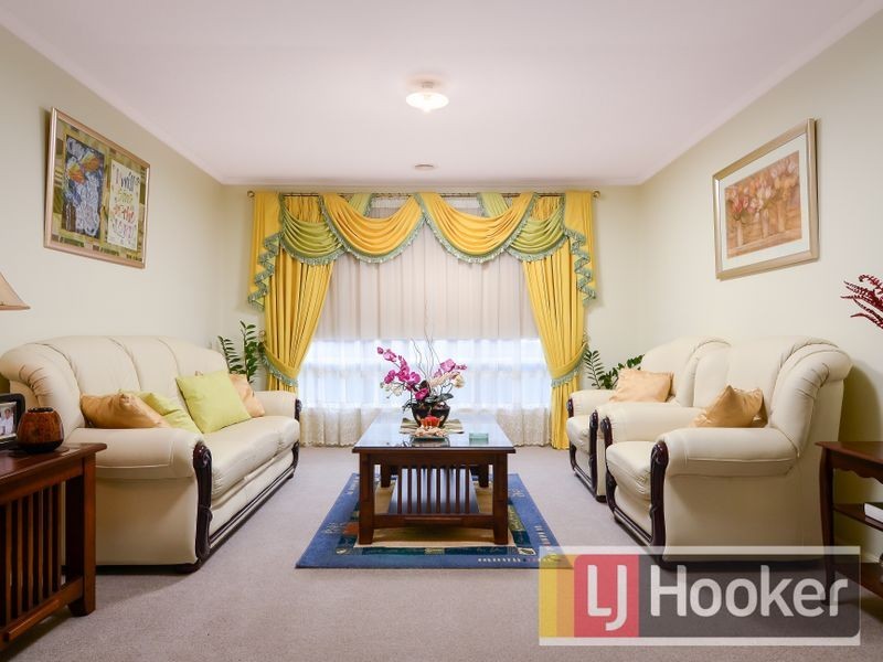 106 Seebeck Drive, Narre Warren South VIC 3805