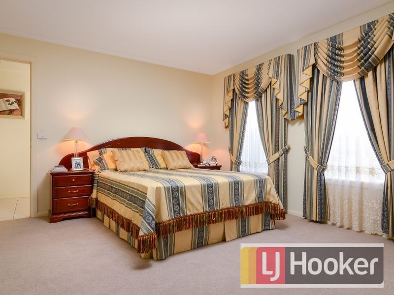 106 Seebeck Drive, Narre Warren South VIC 3805