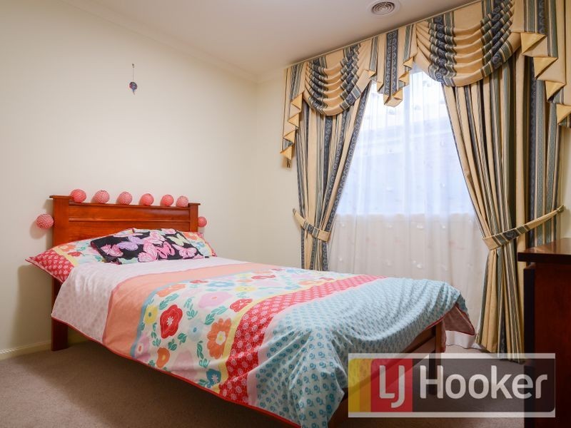 106 Seebeck Drive, Narre Warren South VIC 3805