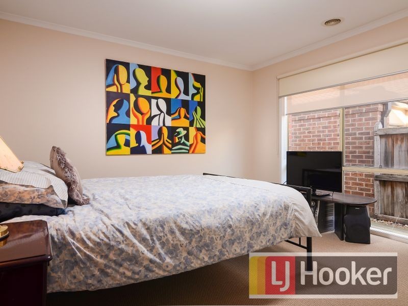 14 Bordeaux Grove, Narre Warren South VIC 3805