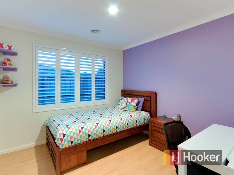 77 Sherwood Road, Narre Warren South VIC 3805