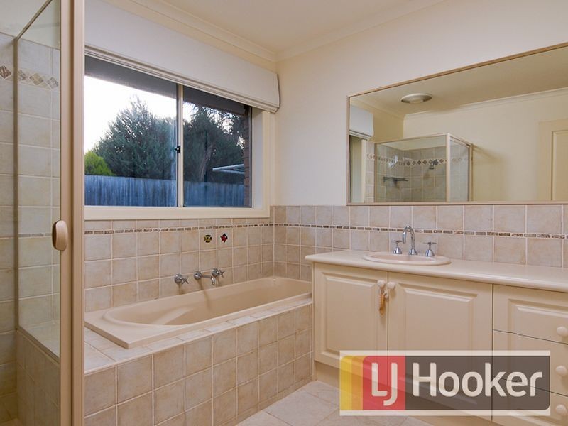 3 Southern Boulevard, Narre Warren South VIC 3805